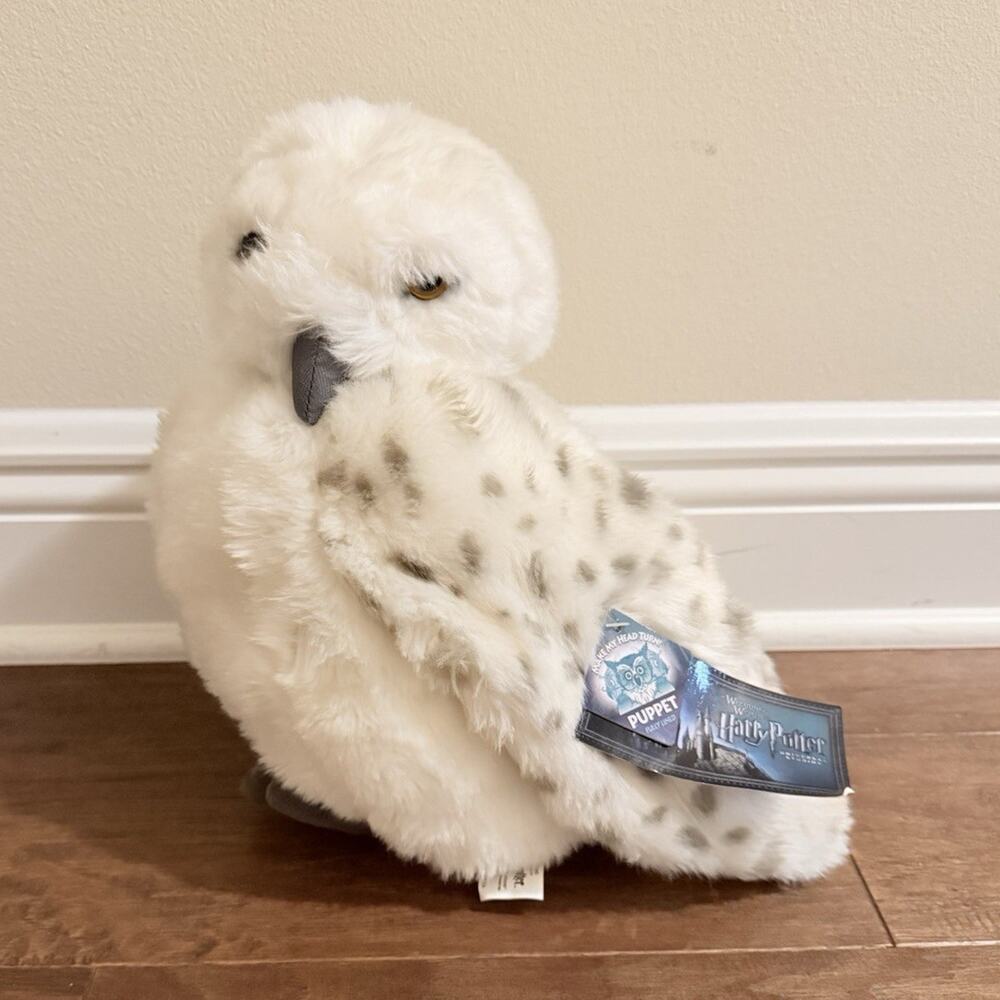 Universal Studios Harry Potter Hedwig Plush Owl Hand Puppet, Swivel Head 2022